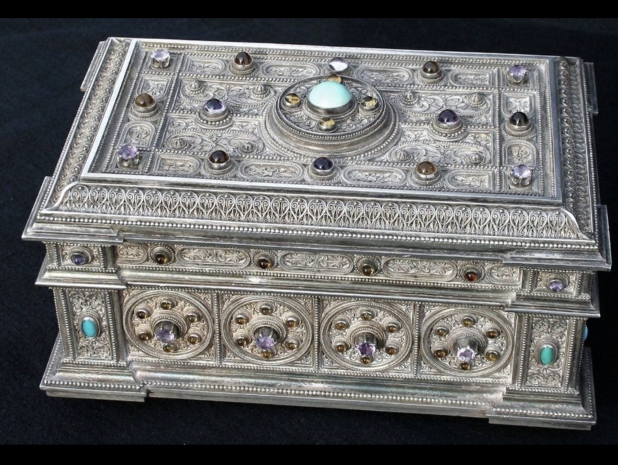 filigree casket - solid silver - around 1920/40